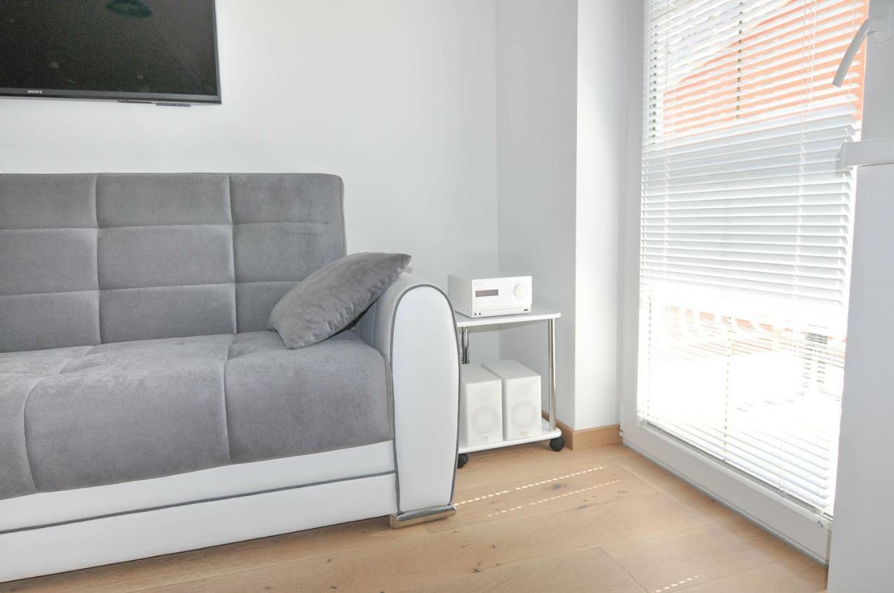 Apartment Helen Ičići エクステリア 写真
